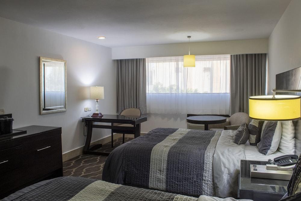 Wyndham Garden Los Mochis Plaza Inn Kültér fotó